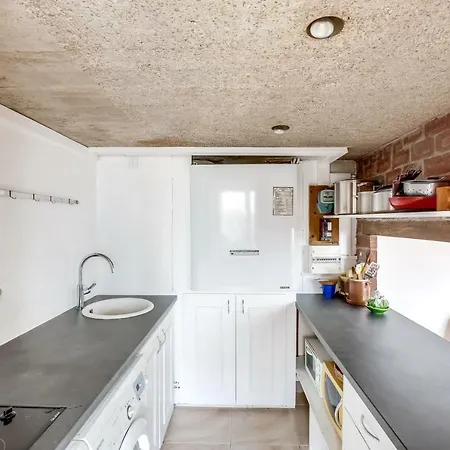 Unit 010 Cherche Midi 19 Paris